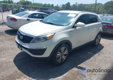 2016 Kia Sportage Ex из США, поврежденный, VIN KNDPCCAC3G7826777